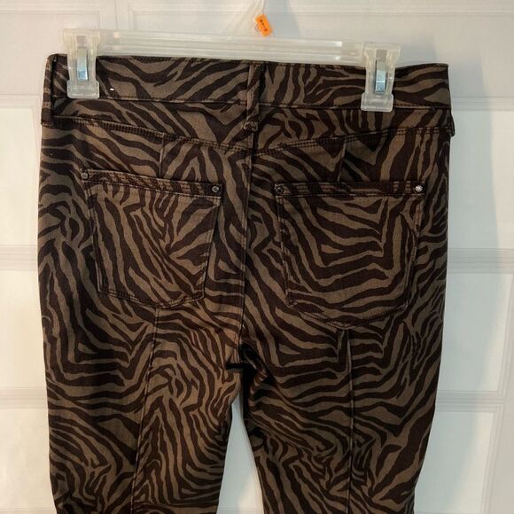 🔥🔥5 for $25🔥🔥 White House Black Market Animal Print Skinny Crop Pants Size 2 - Picture 7 of 13